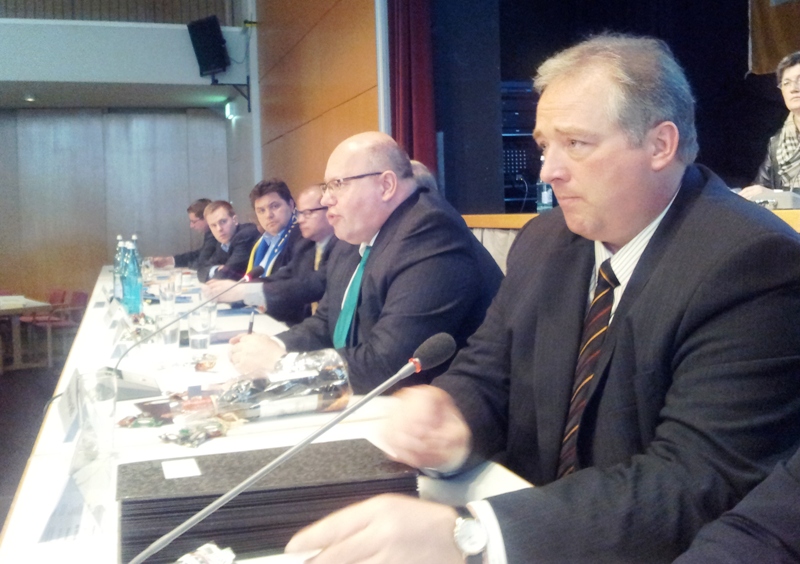 11.42.2013 - Landesparteitag 2013 - Frank Oesterhelweg und Peter Altmaier.